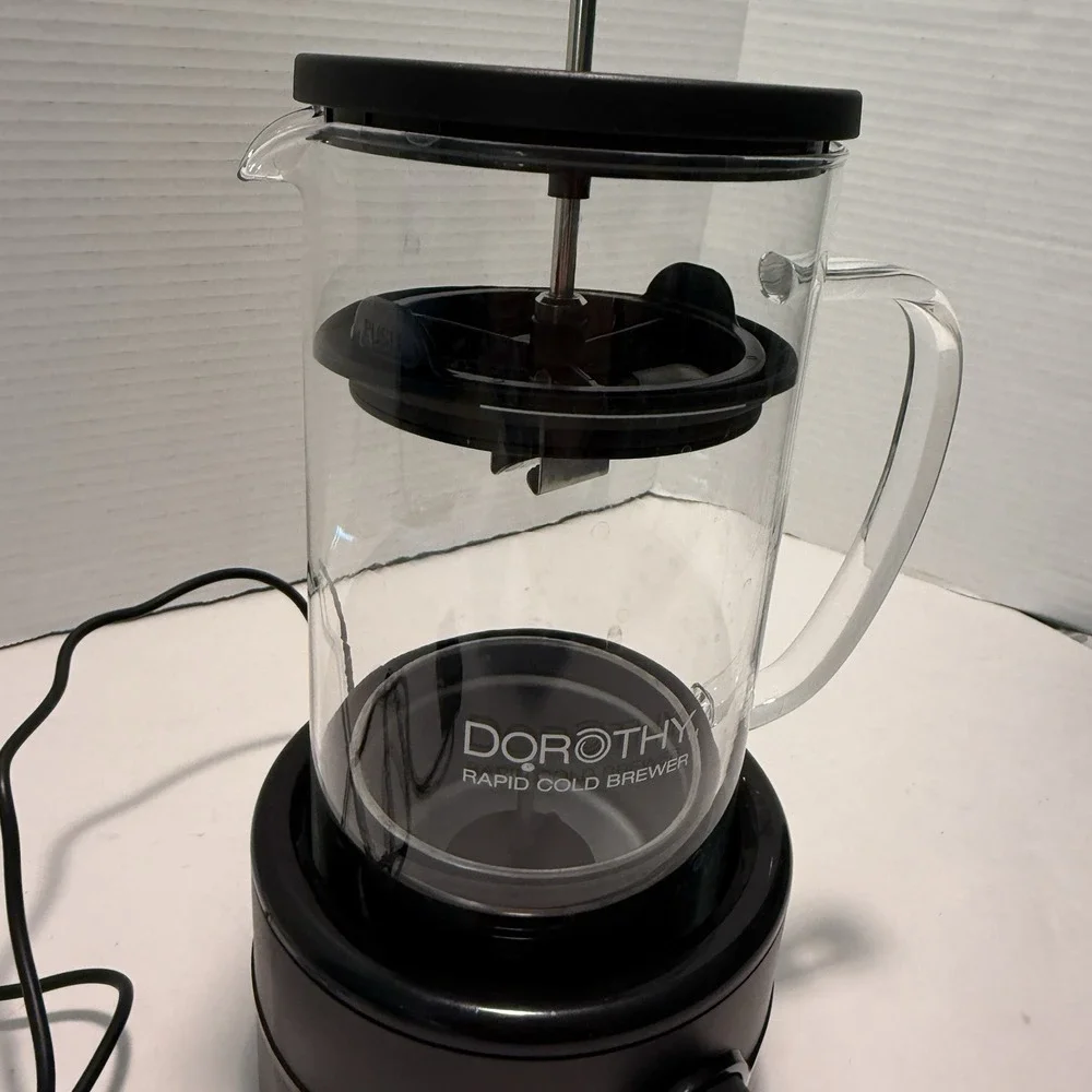 Presto Dorothy Rapid Cold Brewer Coffee Machine @ Home Cold Brew in 15 Min 02937